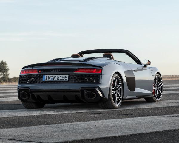 Фото Audi R8 II (4S) Рестайлинг Родстер