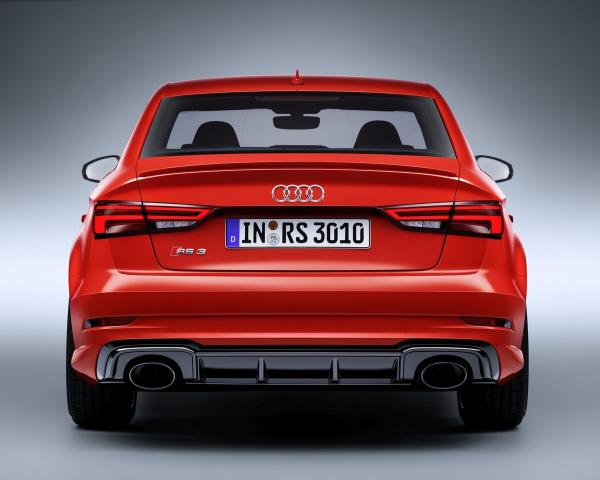 Фото Audi RS 3 II (8V) Рестайлинг Седан