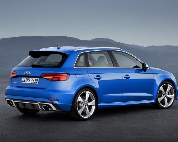 Фото Audi RS 3 II (8V) Рестайлинг Хэтчбек 5 дв. Sportback