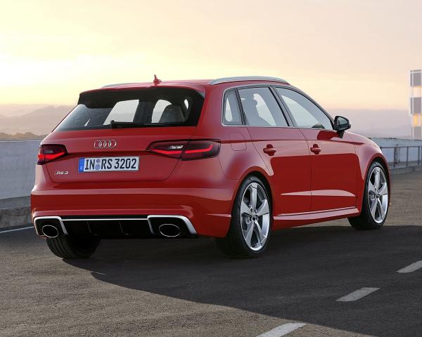 Фото Audi RS 3 II (8V) Хэтчбек 5 дв. Sportback