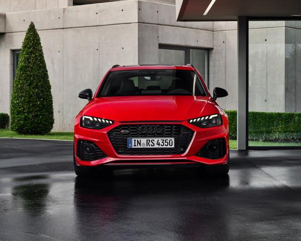 Фото Audi RS 4 IV (B9) Рестайлинг Универсал 5 дв.