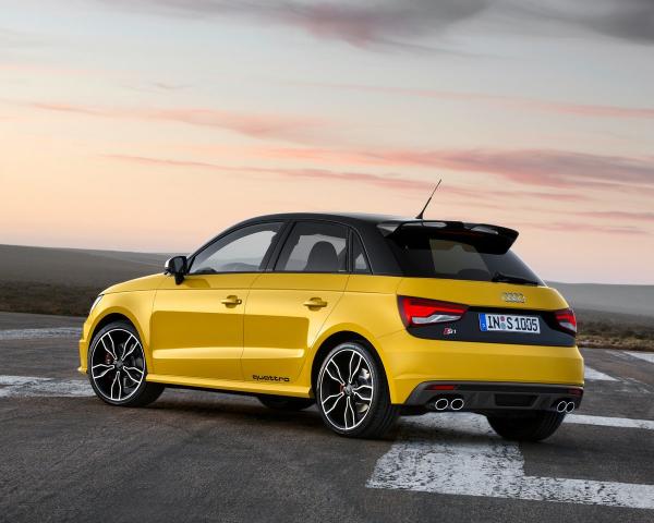 Фото Audi S1 I (8X) Хэтчбек 5 дв.