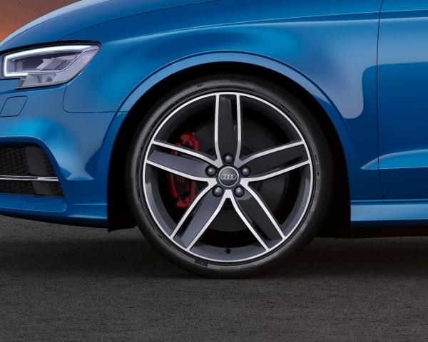 Фото Audi S3 III (8V) Рестайлинг Седан