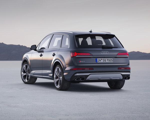 Фото Audi SQ7 I (4M) Рестайлинг Внедорожник 5 дв.