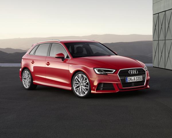 Фото Audi A3 III (8V) Рестайлинг Хэтчбек 5 дв. Sportback