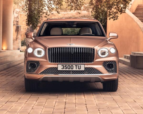 Фото Bentley Bentayga I Рестайлинг Внедорожник 5 дв. EWB