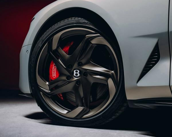 Фото Bentley Mulliner Batur I Купе