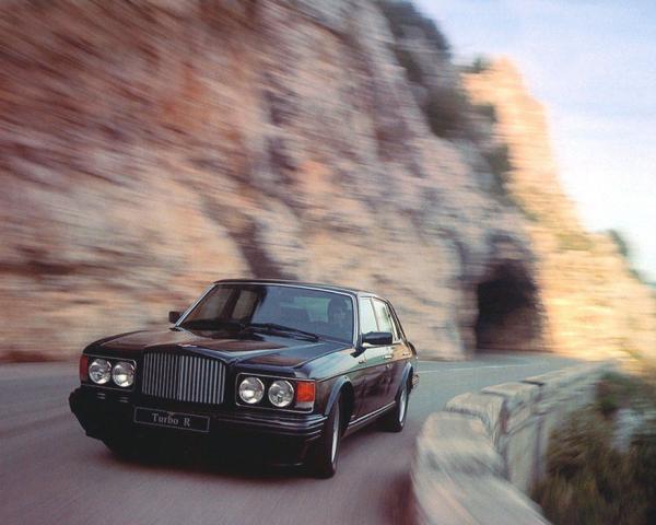 Фото Bentley Brooklands I Седан