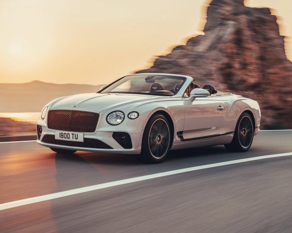 Фото Bentley Continental GT III Кабриолет