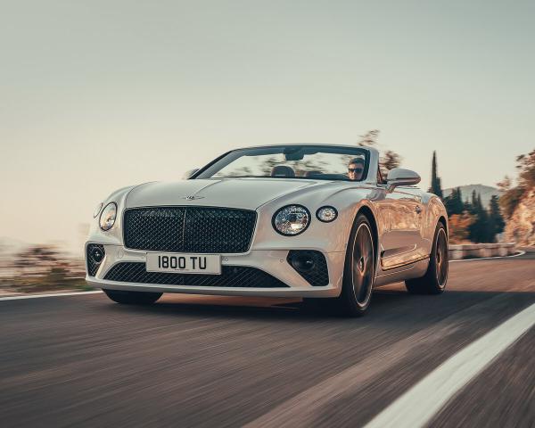 Фото Bentley Continental GT III Кабриолет