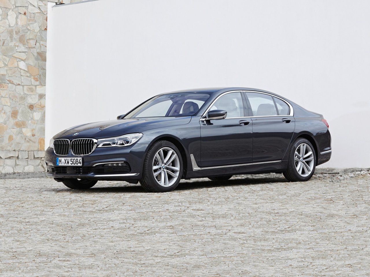 Фото BMW 7 серия VI (G11/G12)