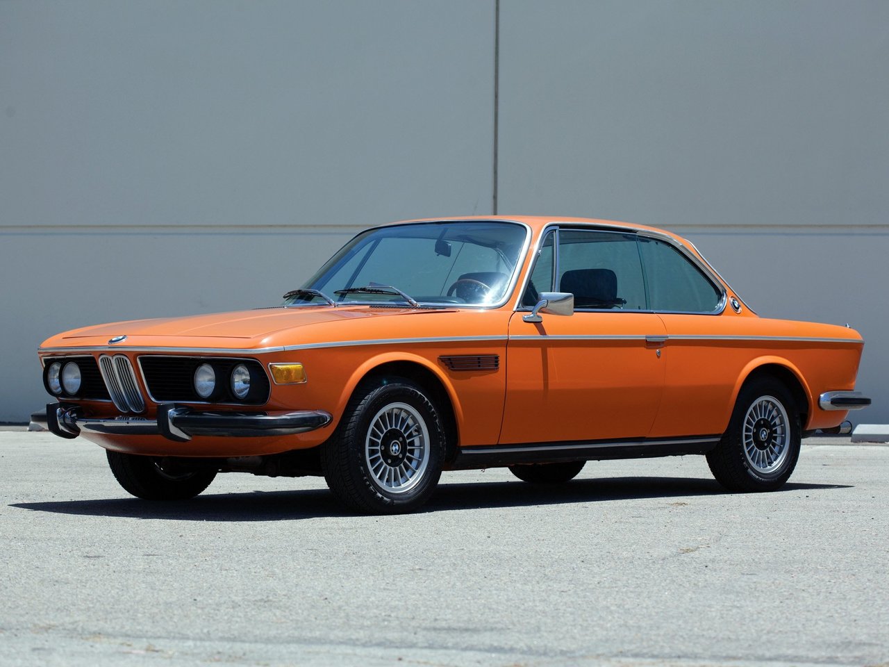 Фото BMW E9 I