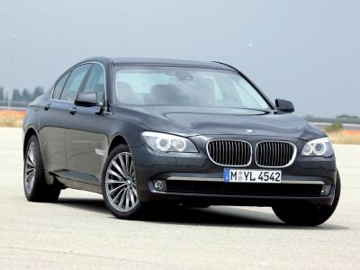 Фото BMW 7 серия V (F01/F02/F04) Седан