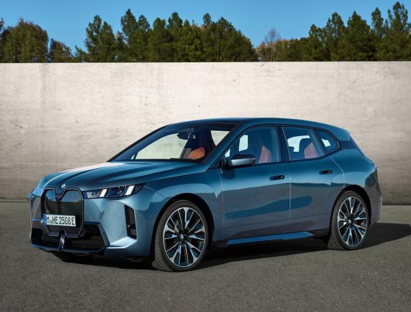 Фото BMW iX I (I20) Рестайлинг