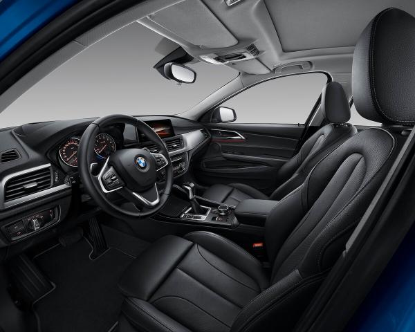Фото BMW 1 серия III (F52) Седан