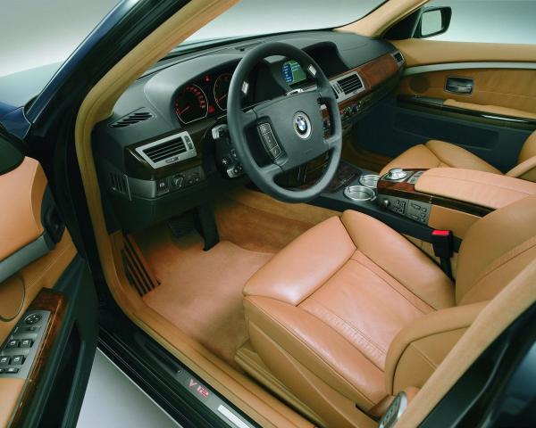 Фото BMW 7 серия IV (E65/E66) Седан