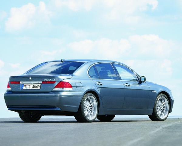 Фото BMW 7 серия IV (E65/E66) Седан Long