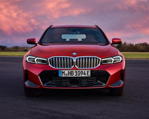 Фото BMW 3 серия VII (G2x) Рестайлинг 2 Универсал 5 дв.