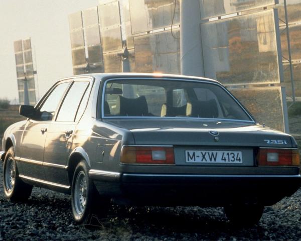 Фото BMW 7 серия I (E23) Седан