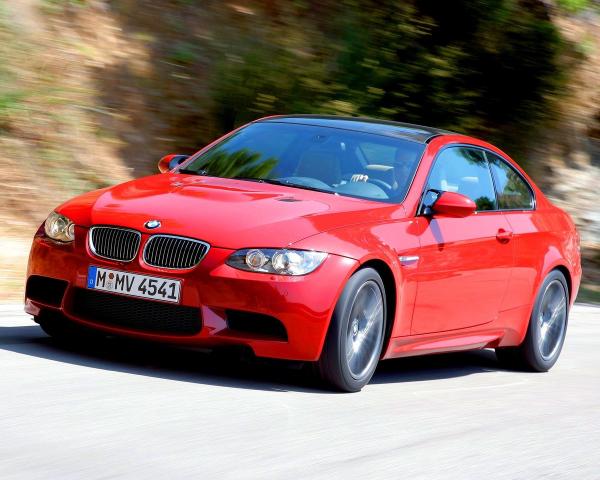 Фото BMW M3 IV (E90) Купе