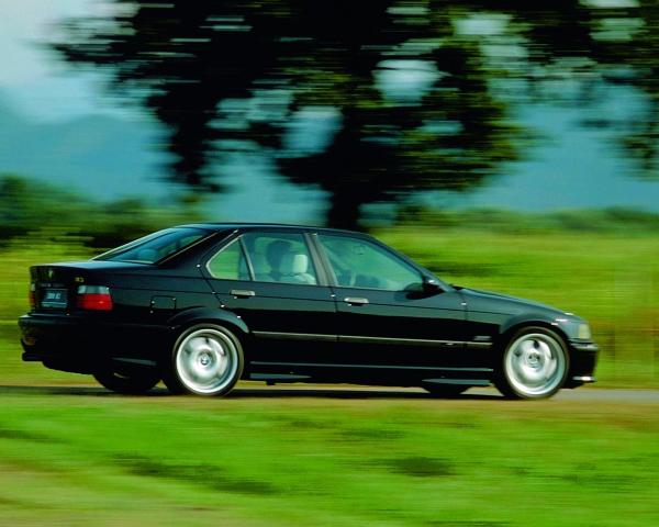 Фото BMW M3 II (E36) Седан