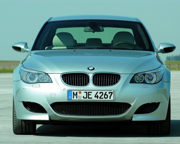 Фото BMW M5 IV (E60/E61) Седан