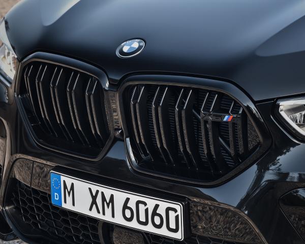 Фото BMW X6 M F96 Внедорожник 5 дв.