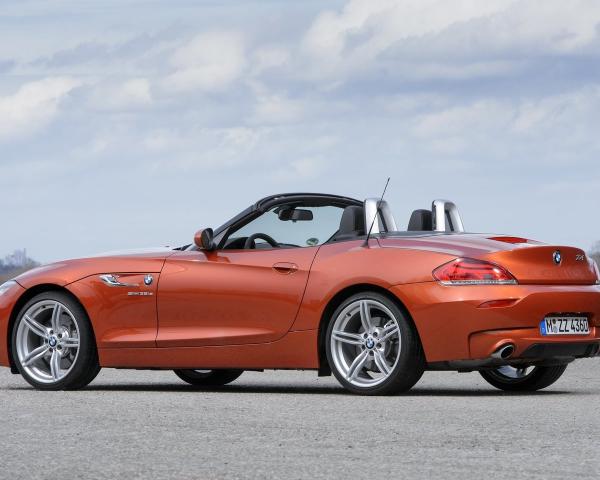 Фото BMW Z4 II (E89) Рестайлинг Родстер