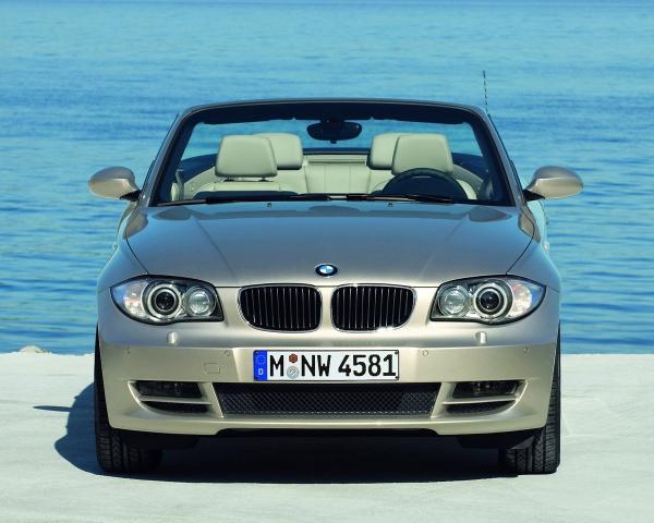 Фото BMW 1 серия I (E81/E82/E87/E88) Рестайлинг Кабриолет
