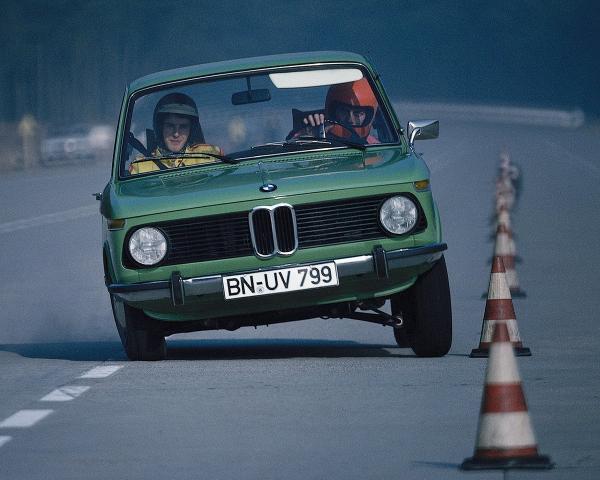 Фото BMW 02 (E10) I Седан 2 дв.