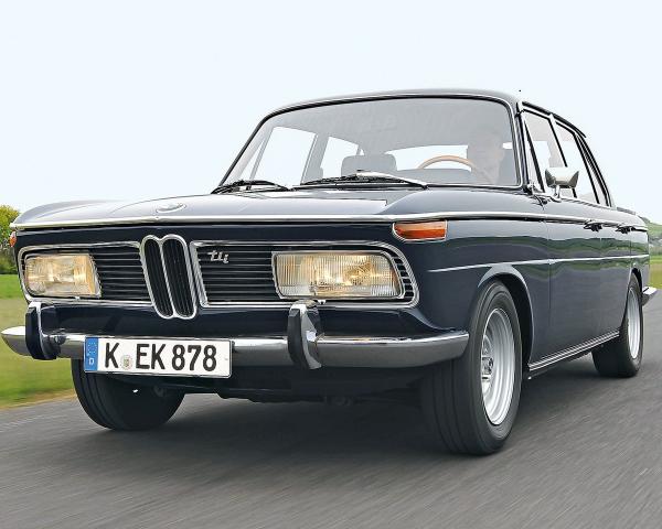 Фото BMW New Class 2000 Седан