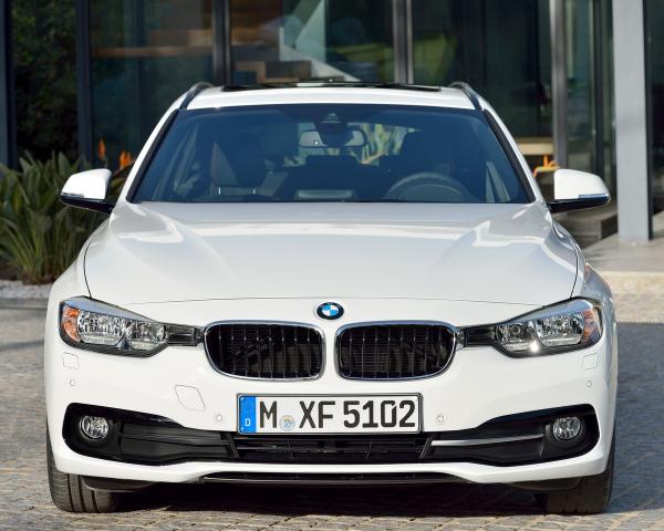 Фото BMW 3 серия VI (F3x) Рестайлинг Универсал 5 дв.