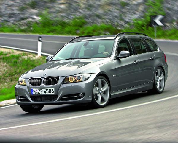 Фото BMW 3 серия V (E90/E91/E92/E93) Рестайлинг Универсал 5 дв.