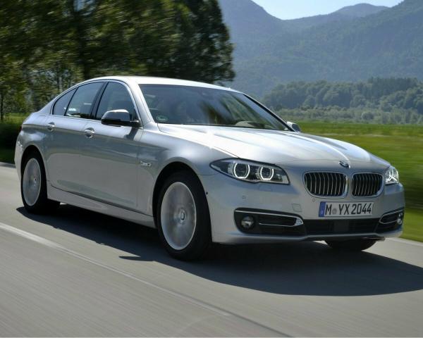 Фото BMW 5 серия VI (F10/F11/F07) Рестайлинг Седан