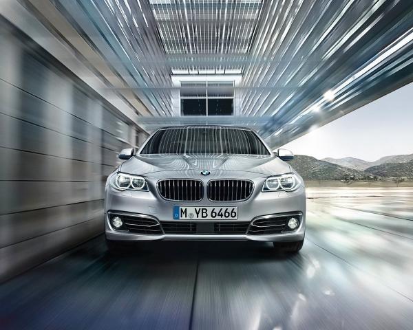 Фото BMW 5 серия VI (F10/F11/F07) Рестайлинг Седан Long