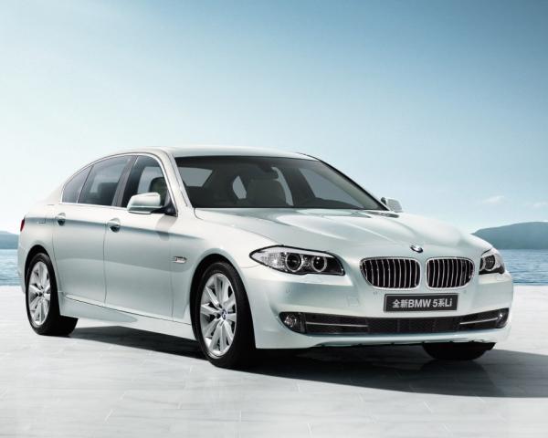 Фото BMW 5 серия VI (F10/F11/F07) Седан Long