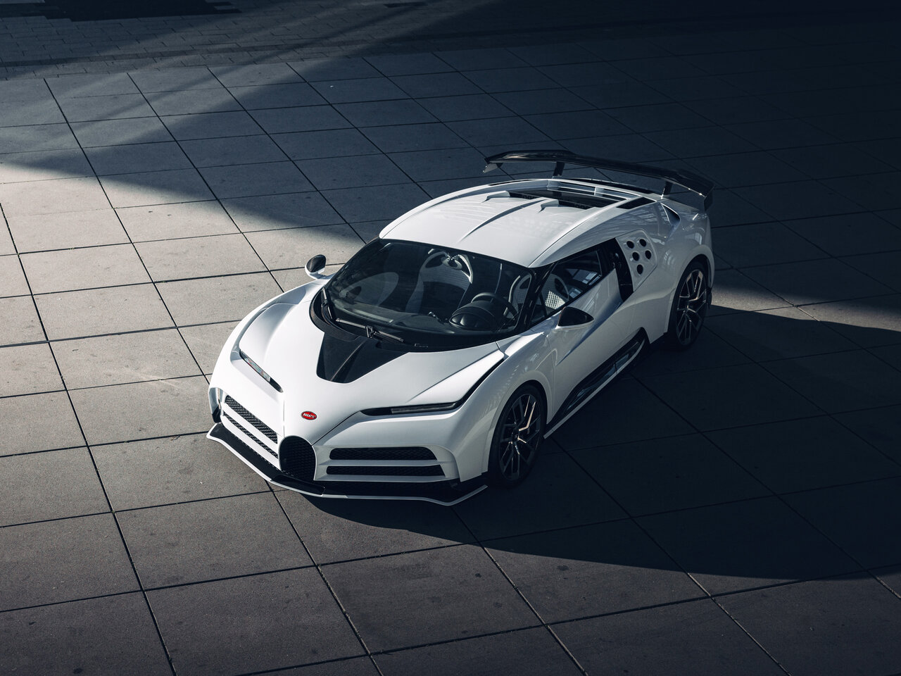 Фото Bugatti Centodieci I