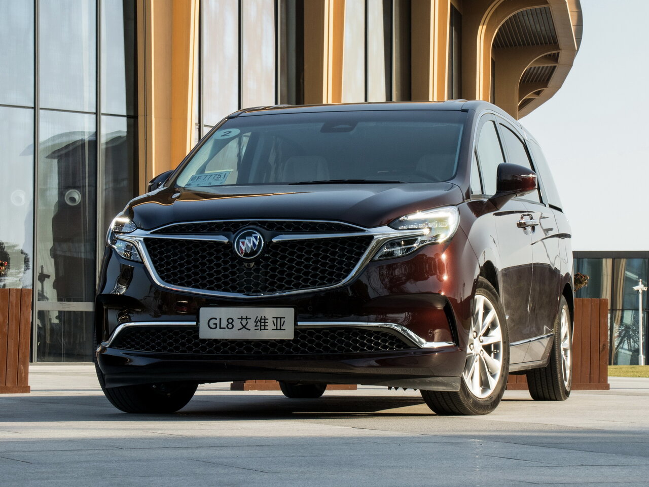 Фото Buick GL8 III Рестайлинг