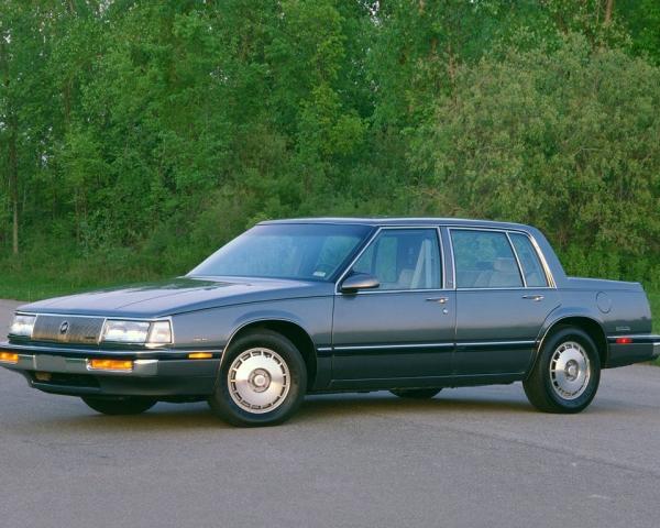 Фото Buick Electra VI Седан