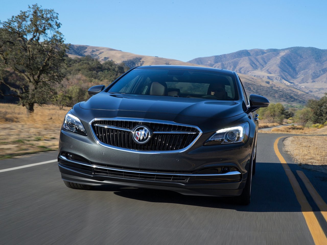 Фото Buick LaCrosse III