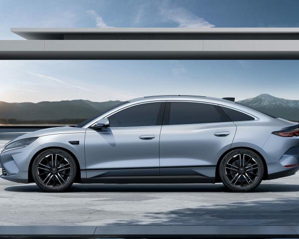 Фото BYD Qin III Седан EV L