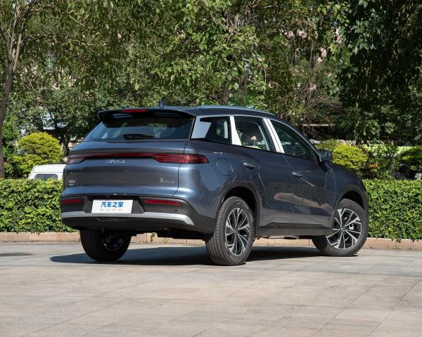 Фото BYD Song Pro I Рестайлинг 3 Внедорожник 5 дв.