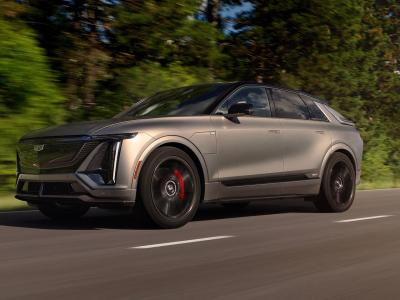 Фото Cadillac Lyriq-V I Внедорожник 5 дв.