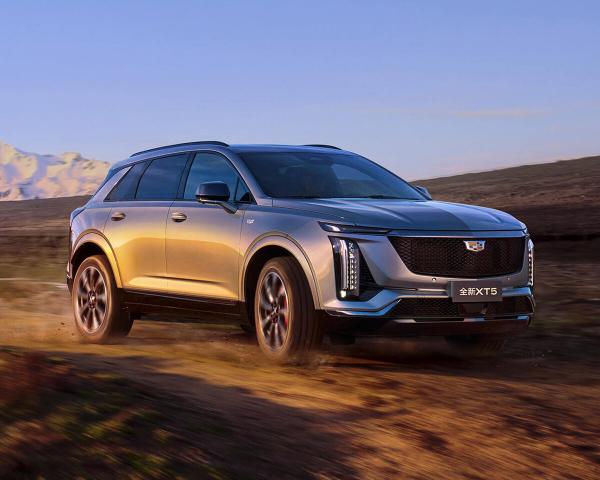 Фото Cadillac XT5 II Внедорожник 5 дв.