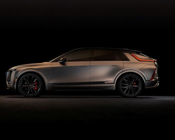Фото Cadillac Lyriq-V I Внедорожник 5 дв.