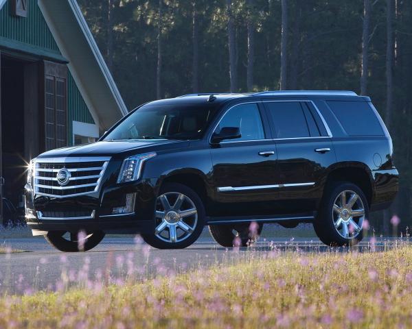 Фото Cadillac Escalade IV Внедорожник 5 дв.