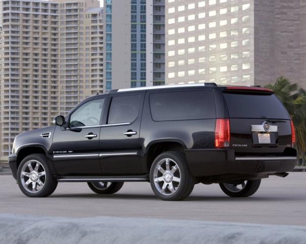 Фото Cadillac Escalade III Внедорожник 5 дв. ESV