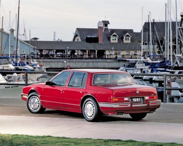 Фото Cadillac Seville III Седан