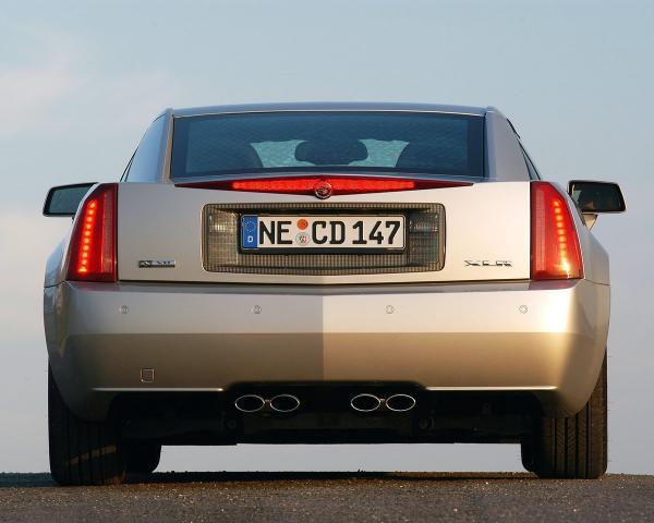 Фото Cadillac XLR I Родстер