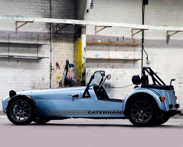 Фото Caterham CSR I Родстер